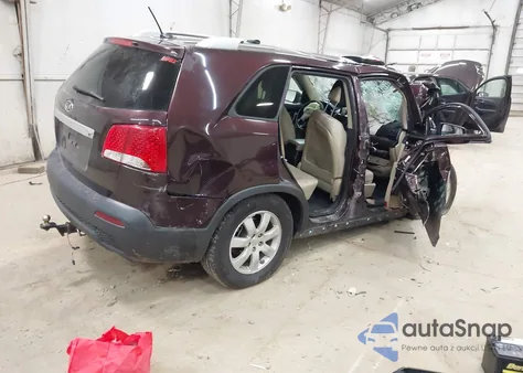 2012 Kia Sorento Lx z USA, uszkodzony, nr VIN 5XYKTCA65CG196407